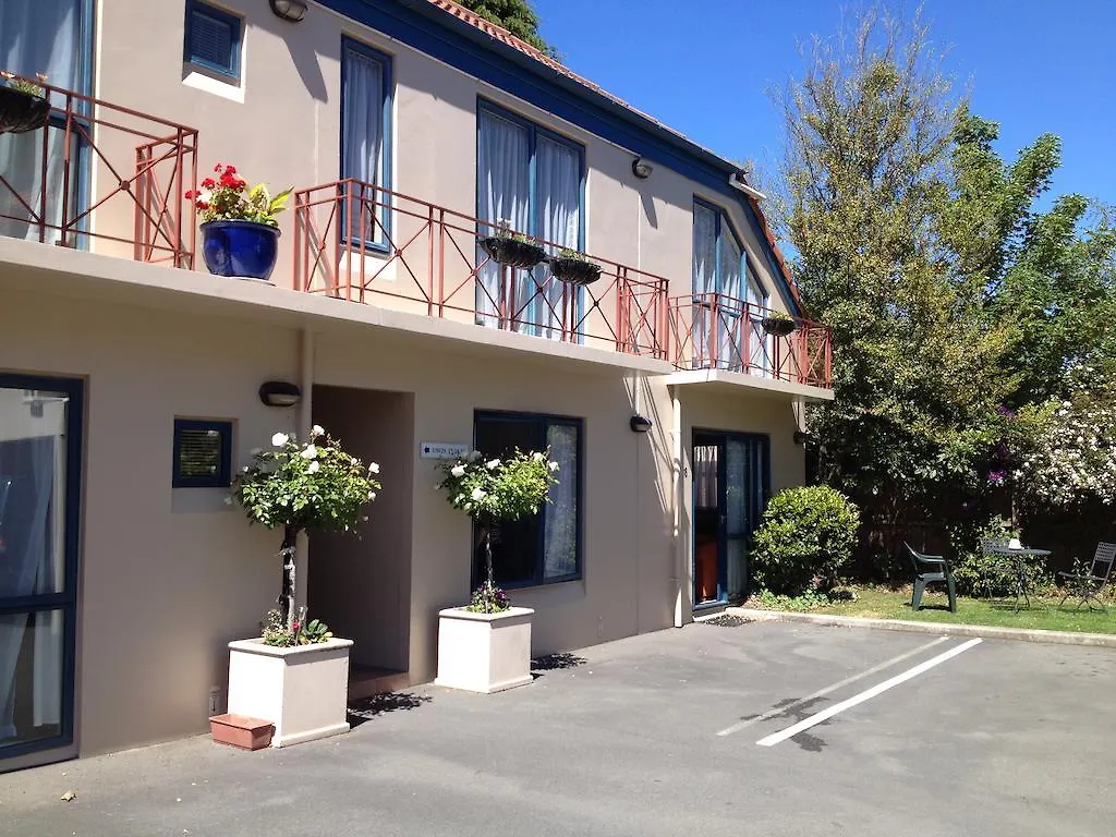 ****  Bush Inn Court Motel Christchurch New Zealand
